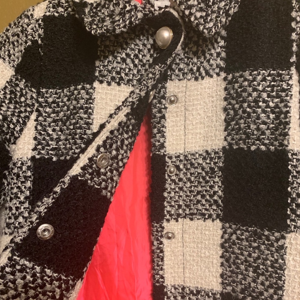 🌟 Host Pick 🌟 Cat And Jack Black and White Coat Jacket Sz 7/8 - Picture 3 of 4